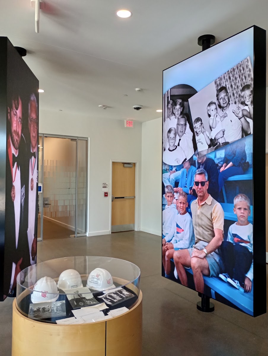 Lindner College Of Business Starbucks Photo 4